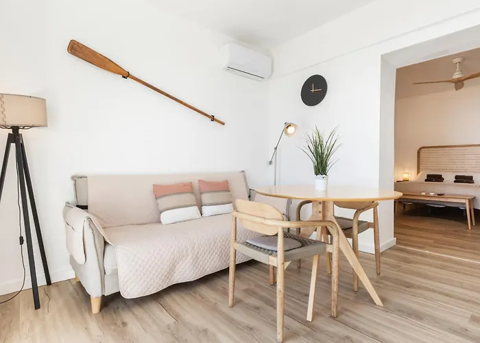 Maravilloso Apartamento Amanecer Cabo A Pie De Playa Y Mar En Chalet Roquetes